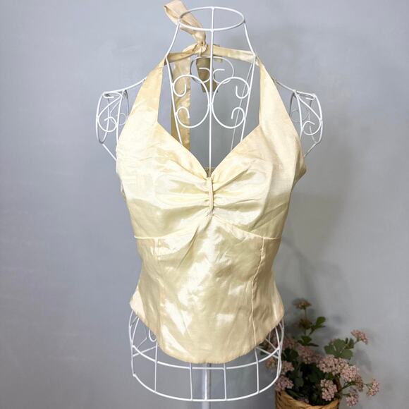 Stunning vintage 60s butter yellow/ cream victorian/edwardian halter top - Picture 3 of 7